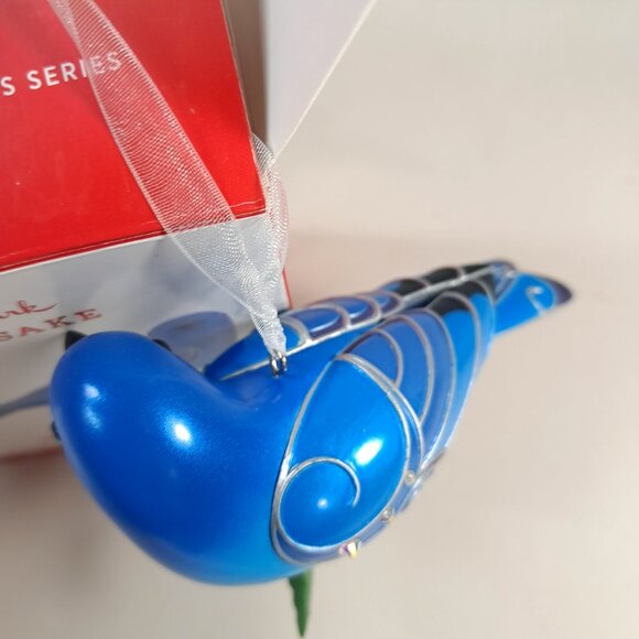 Hallmark Beauty of Birds Series Ornament Christmas 2017 Mountain Bluebird blue - Picture 4 of 7